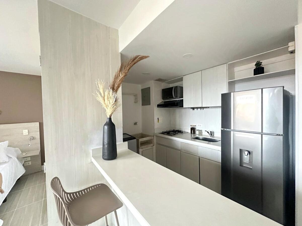 Apartamento Ac, Fast Wifi 400 Mg, Quiet, Nature In El Poblado Medellín
