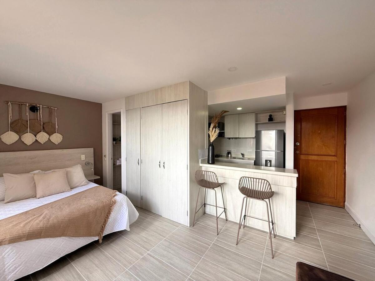 Apartamento Ac, Fast Wifi 400 Mg, Quiet, Nature In El Poblado *